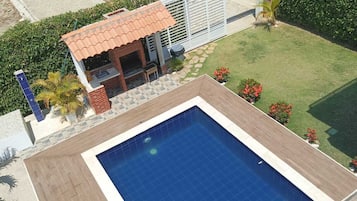 Alberca al aire libre