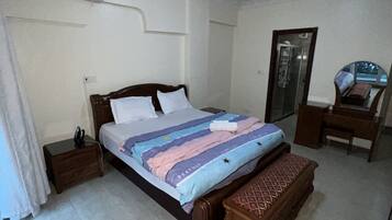 3 bedrooms, WiFi, bed sheets