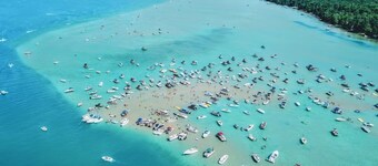 Shanty Creek Resort Home 3 Min Walk to Ski Hill Close to Torch Lake Bellaire MI