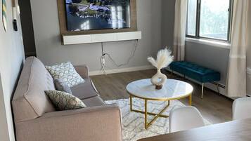 TV connectée, jeux vidéo, écrans d'ordinateur