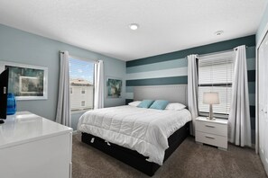 9 habitaciones, tabla de planchar con plancha y cuna de viaje 