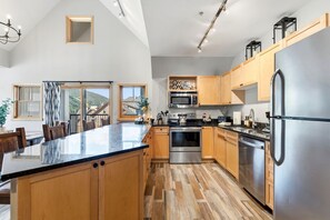 Kitchen View Angle — Another look at the fully equipped kitchen—made for real cooking and real togetherness. 🍳✨