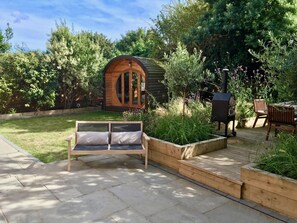 House - Gothic Cottage Hot Tub Fire Pit Pizza Oven Gas Bbq (Ryde)