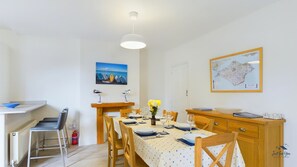 House | 3 bedrooms, desk - Coastal East View in St Helens (Ryde)