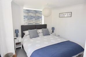 하우스 | 3 개의 침실, 책상