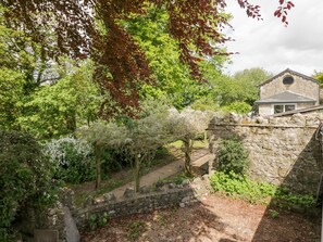 Property grounds - Clarence House (Dalton-in-Furness)