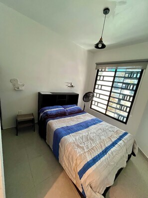 2 chambres, Wi-Fi gratuit, draps fournis