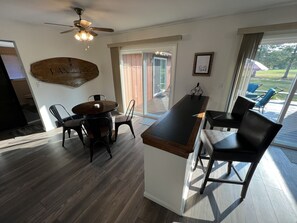 Dining - Private Villa on Golf Course (Oscoda)