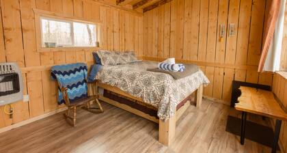Talkeetna Sockeye Cabin at Montana Creek & Sauna