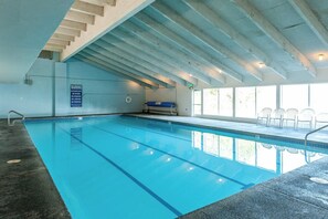 Piscine intérieure, piscine chauffée