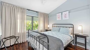1 bedroom, iron/ironing board, travel cot, WiFi