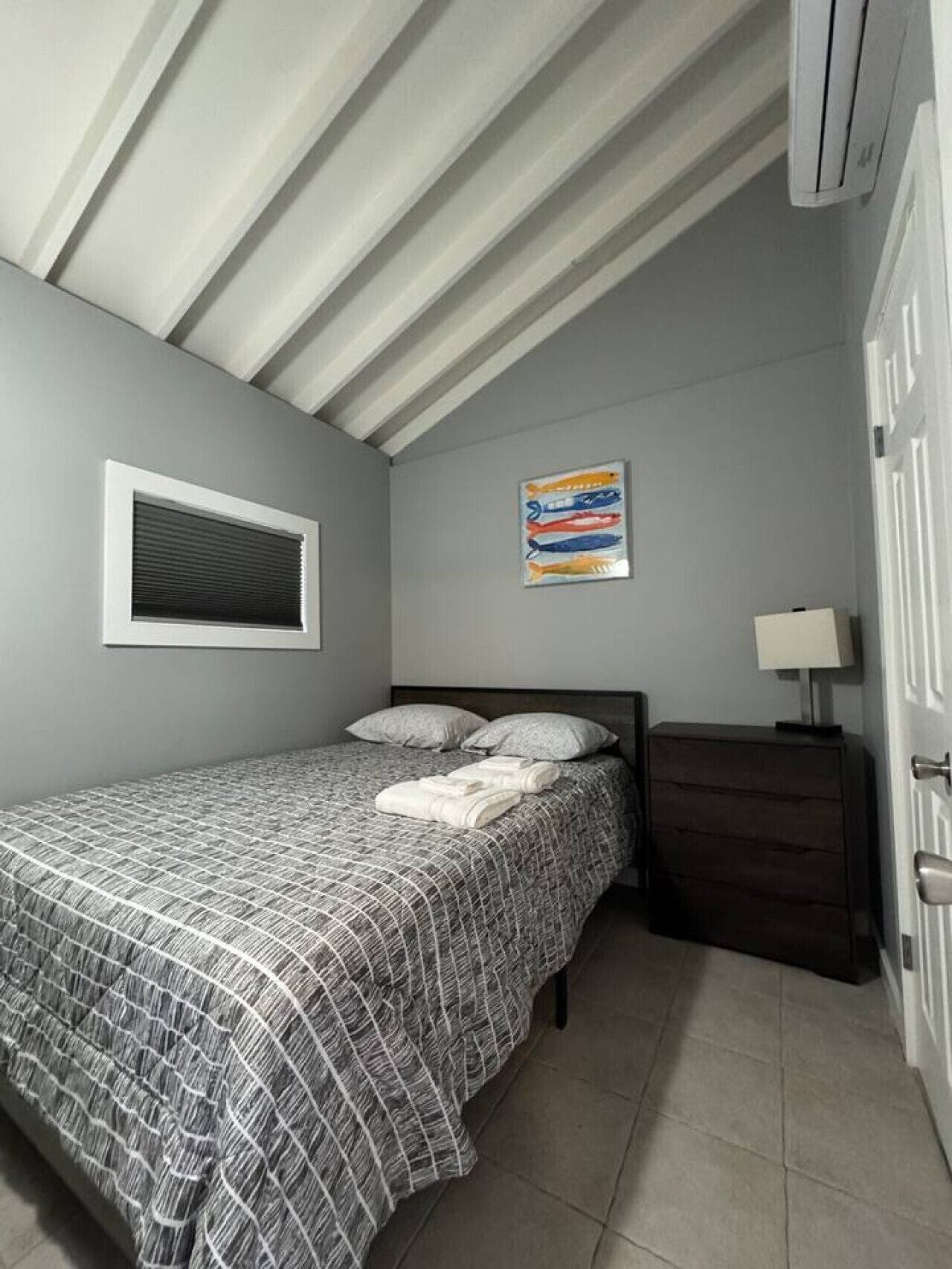 2 bedrooms, free WiFi, bed sheets