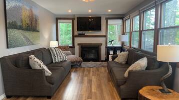Smart TV, fireplace, video games, books