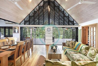 ZENLUX - 3-Story Corporate Golf Retreat