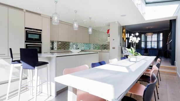 Unclassified image, 1 of 27, button - Balham Boutique Apartment London (London)