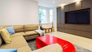 Unclassified image, 2 of 27, button - Balham Boutique Apartment London (London)