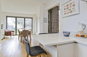 5 chambres, Internet