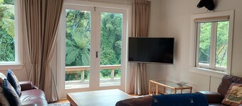 Morere Cottage - Accommodation