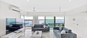 Spectacular Darwin Apartment