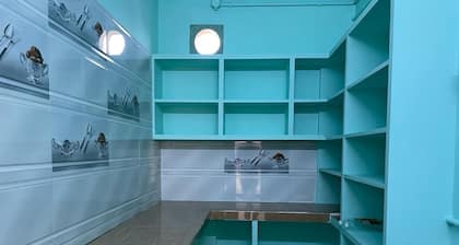 Family-sized Penthouse with 2 min walk to Reliance Mart & Hospital