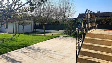 Enceinte de lâhĂ©bergement