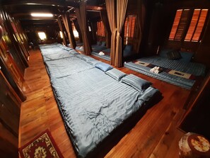 Free WiFi, bed sheets - DONG SUOI H'MONG HOMESTAY  (Mu Cang Chai)