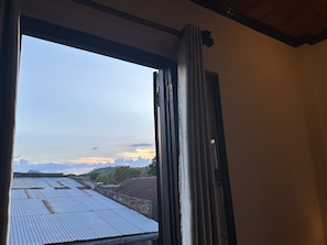 Luxury-Doppelzimmer | Bettwäsche aus ägyptischer Baumwolle, hochwertige Bettwaren