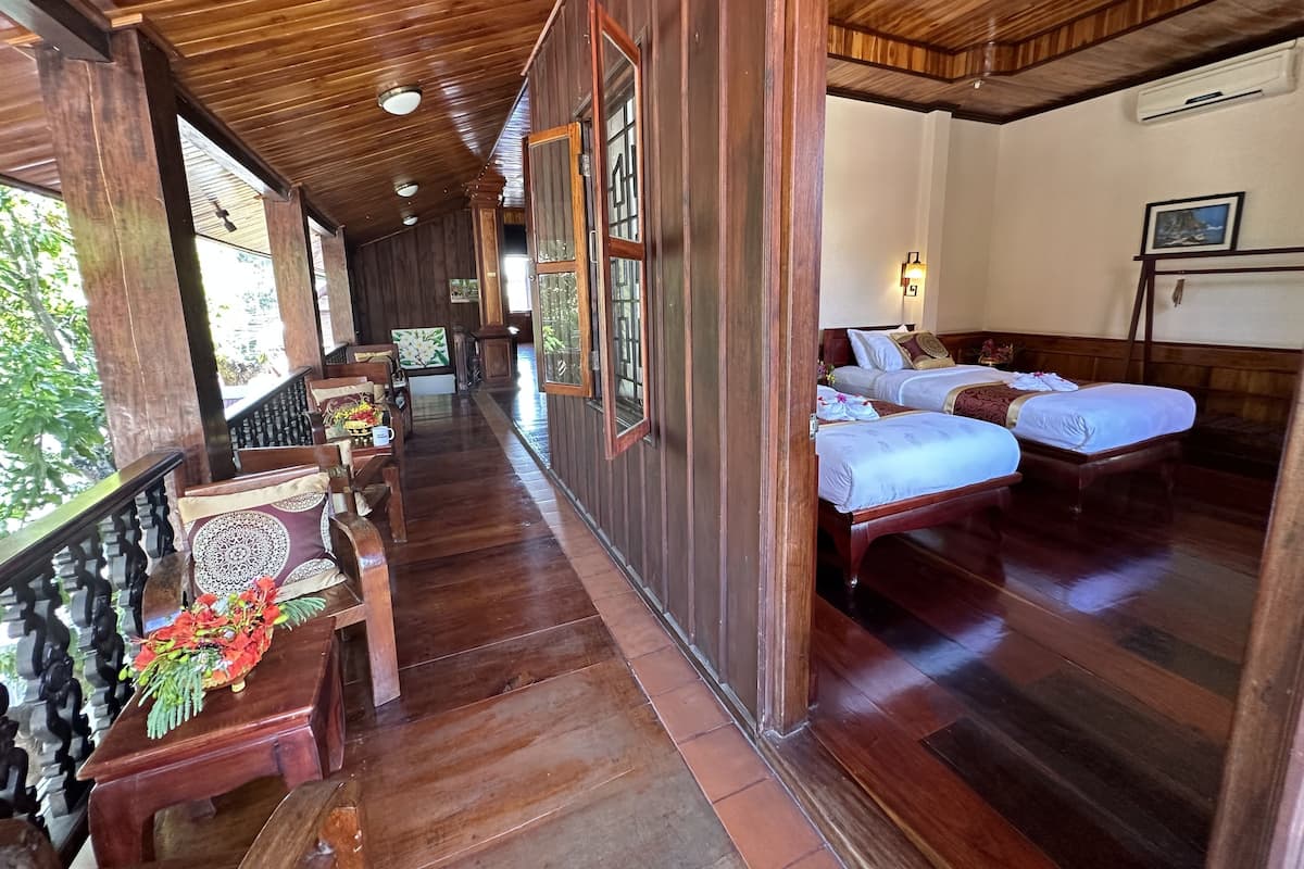 Kamar Twin Mewah | Seprai katun Mesir, seprai premium, selimut bulu angsa, dan busa memori
