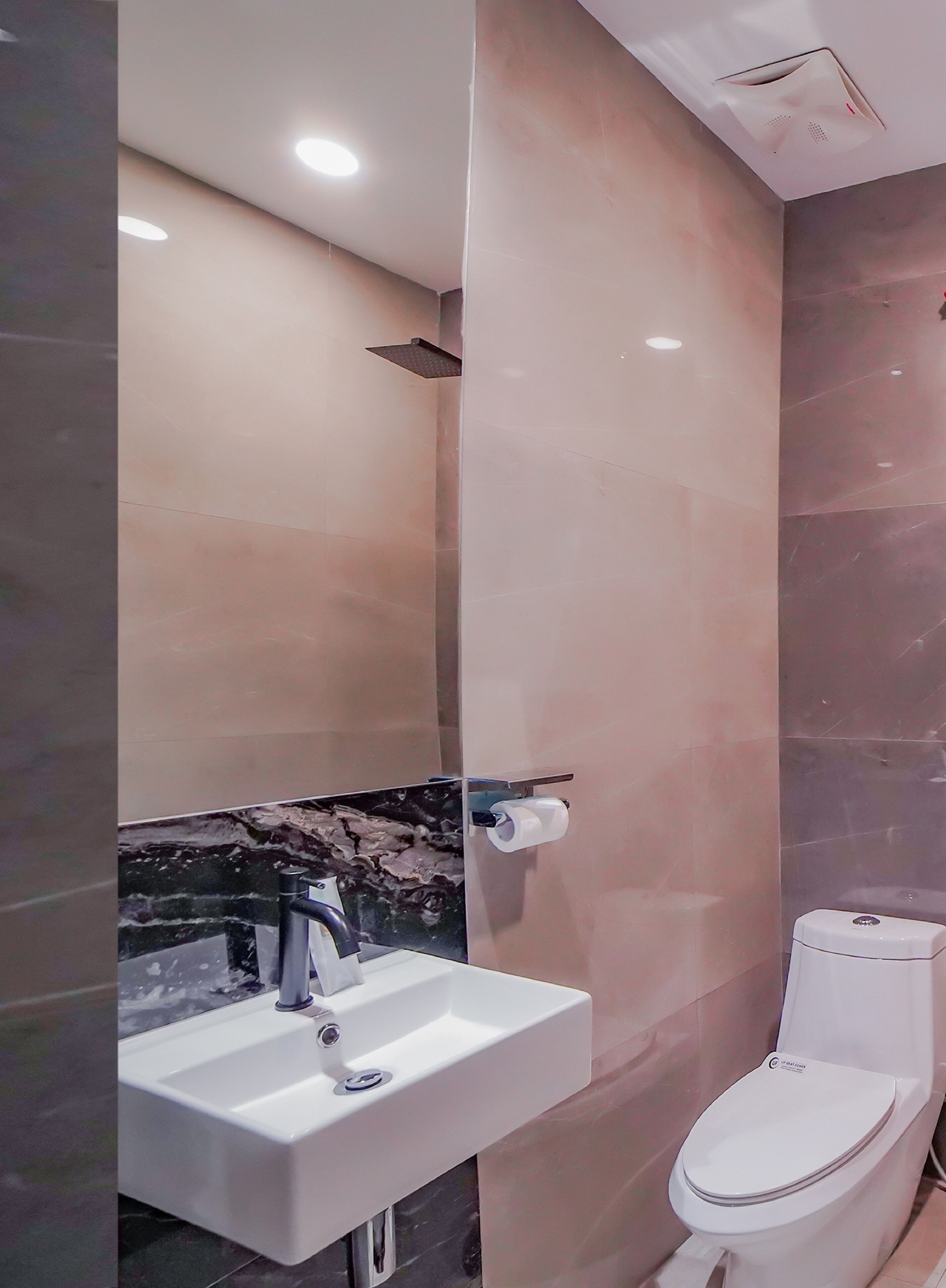 Foto - Capital O 90447 Kardopa Hotel Megapark