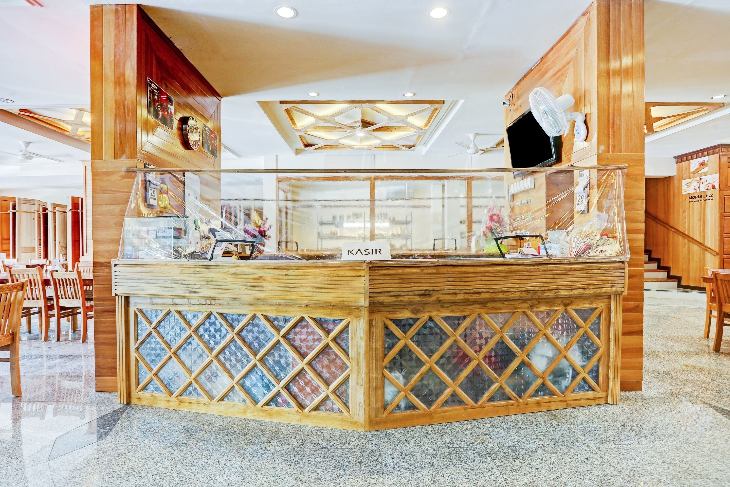 Photo - Urbanview Remington Hotel Palembang By RedDoorz