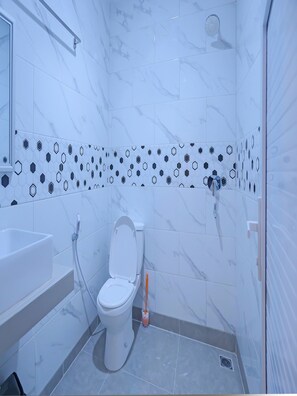 Shower, bidet, soap, shampoo