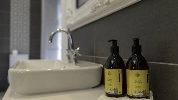 Towels, toilet paper