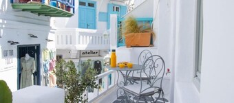 CAPRI Downtown Rooms