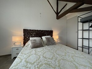 5 bedrooms, free WiFi