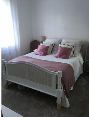 3 bedrooms, desk, iron/ironing board, free WiFi - Apaisante Villa Familiale, Biarritz Arcangues (Arcangues)