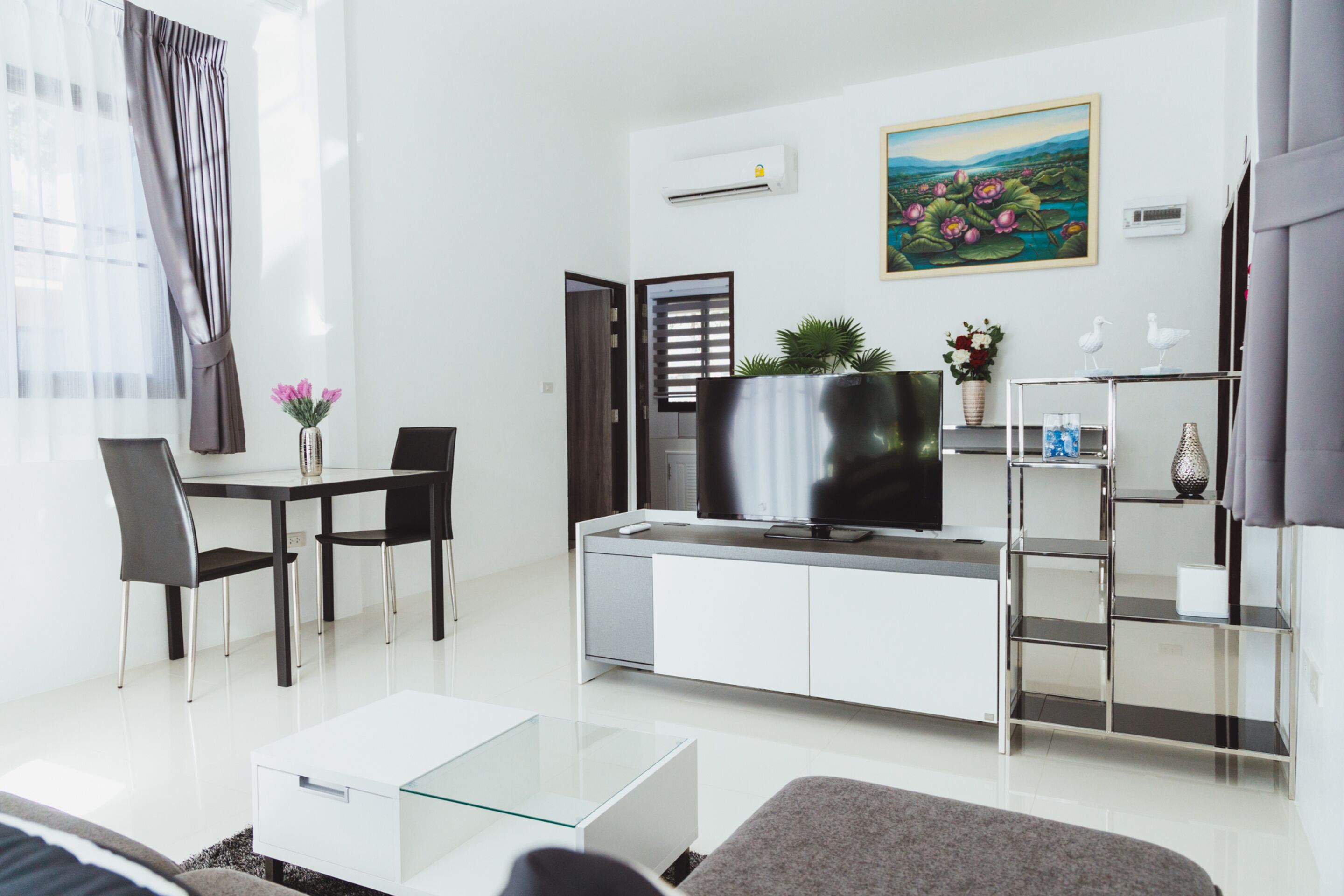 Smart TV de 60 pulgadas con canales por satélite, una televisión