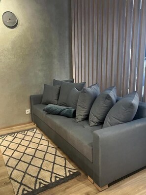 Leilighet | 1 soverom, skrivebord, skrivebord for bærbar PC og strykejern/-brett