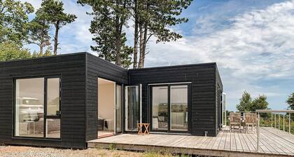 1 bedroom beautiful home in Knebel