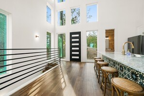 Interior - Beautiful Views! Secluded Lot! Fire Pit w/Swings! (Broken Bow)