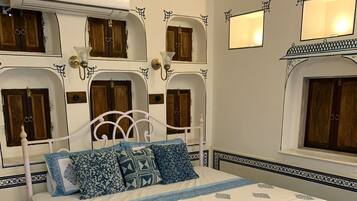 Luxury Double Room | Premium bedding, down comforters, pillowtop beds, iron/ironing board