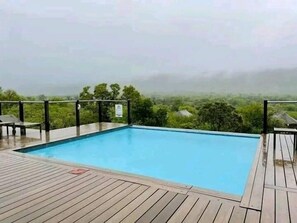 Outdoor pool - Goo Moremi Gorge  (Moremi)