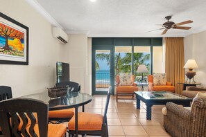 Dining - Spectacular Coastal Haven (Río Grande)