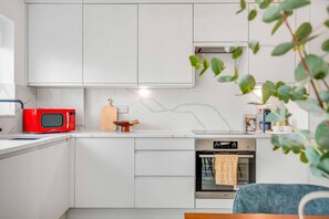 Fridge, microwave, oven, dishwasher