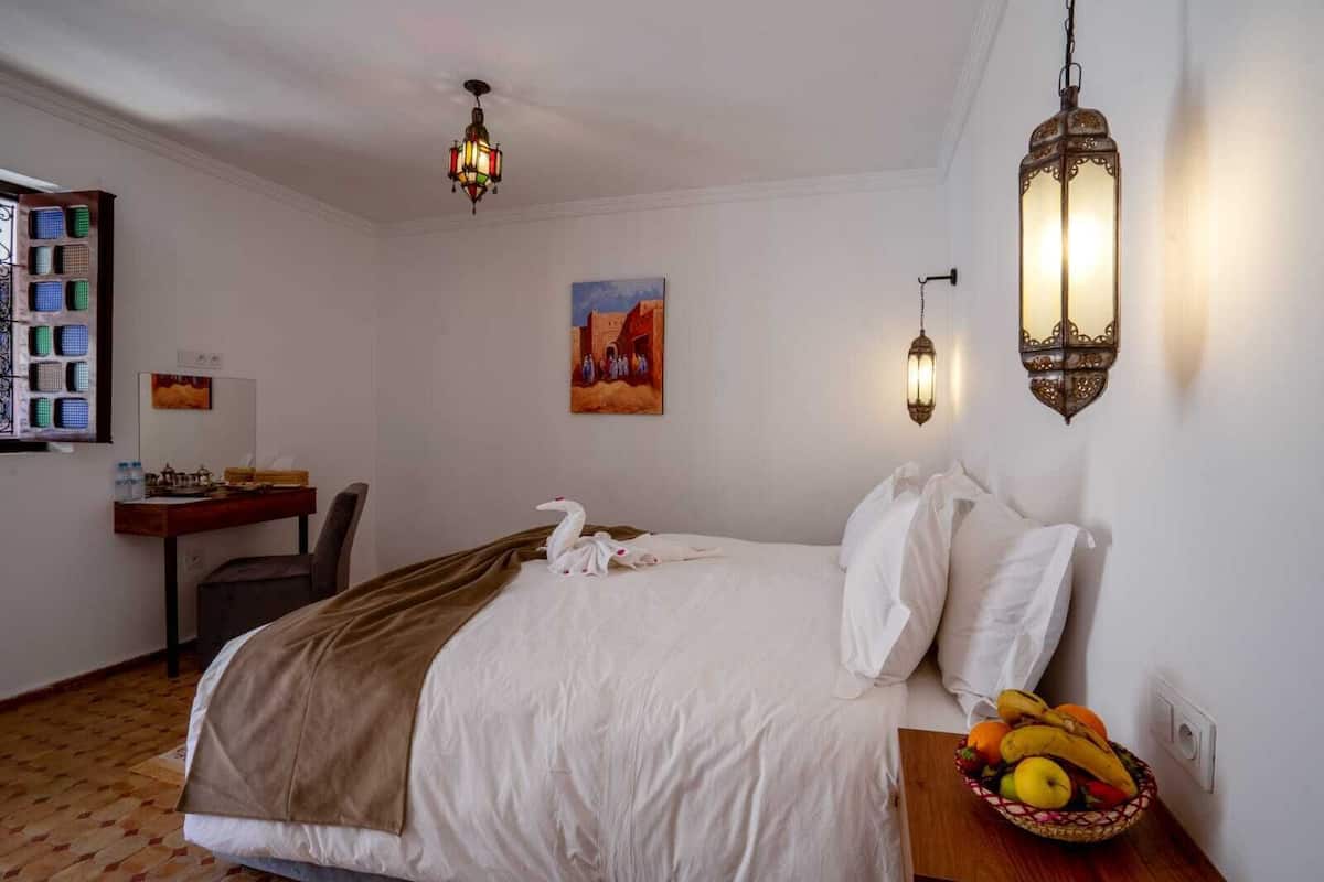 1 bedroom, in-room safe, soundproofing, free WiFi