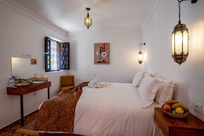 Chambre Deluxe double | Coffre-fort, système d’insonorisation, accès au Wi-Fi (inclus)