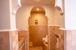 Luxury-Suite | Badezimmer | Haartrockner