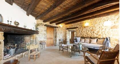 Mas Coquells, Preciosa Casa Rural en Plena Naturaleza