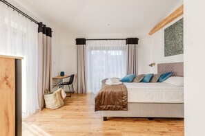Apartamento | 1 quarto, escrivaninha, espaço de trabalho para notebook