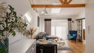 Apartment | 1 bedroom, desk, laptop workspace, iron/ironing board