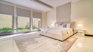 7 bedrooms, in-room safe, iron/ironing board, WiFi (free)